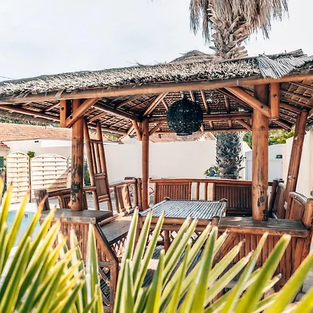 Detente Au Reve D'azur, 1 Chambre, A Pied , Piscine Partagee, Bbq Draps Inclus Homestay *